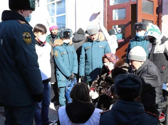 Максим Егоров встретился с беженцами из Донбасса