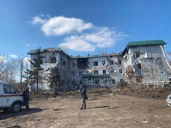В Волновахе начали ремонт больниц: ФОТО