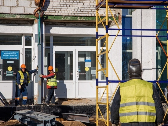 В Курске преображение фасада аэропорта имени Гуревича завершится к концу апреля