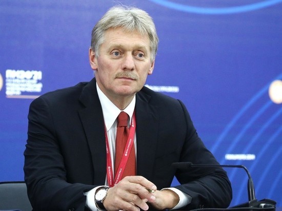 Песков не согласился со сравнением операции на Украине с ВОВ