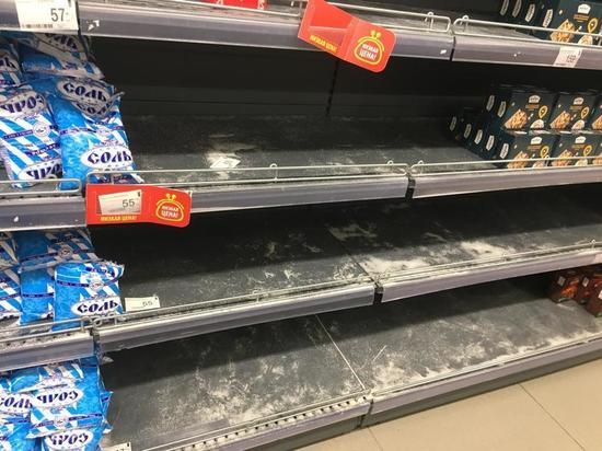 Жители Воронежской области скупили почти 100 тонн сахара за 10 дней марта