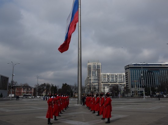 В Краснодаре празднуют годовщину присоединения Крыма к России