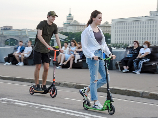 Объяснился аномальный спрос в России на электросамокаты и велосипеды - «Авто»
