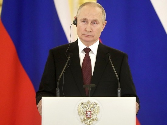 ВЦИОМ: уровень доверия Путину достиг почти 80%