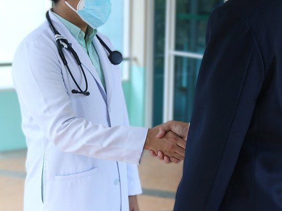 Российские медики прибыли в ЛНР на помощь коллегам