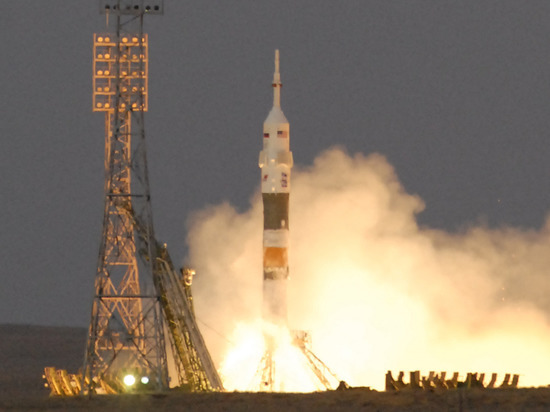 «Союз МС-21» отправился на МКС с тремя российскими космонавтами