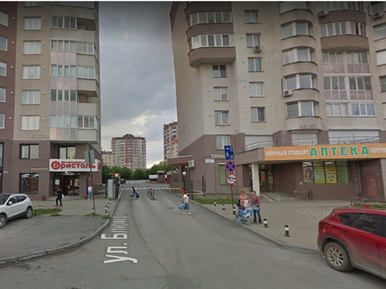 Проводка загорелась в паркинге новостройки ЖК "Современник" в Екатеринбурге