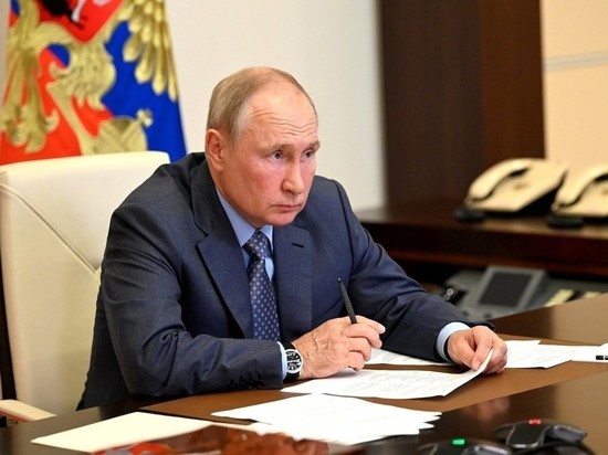 Путин обсудил с премьером Люксембурга американские биолаборатории на Украине