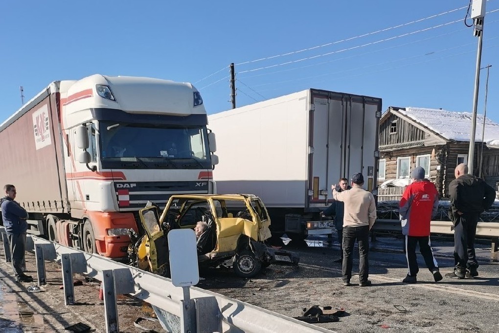 Новости кировская область на сегодня происшествия свежие. Авария в Слободском районе. Авария Киров Слободской.