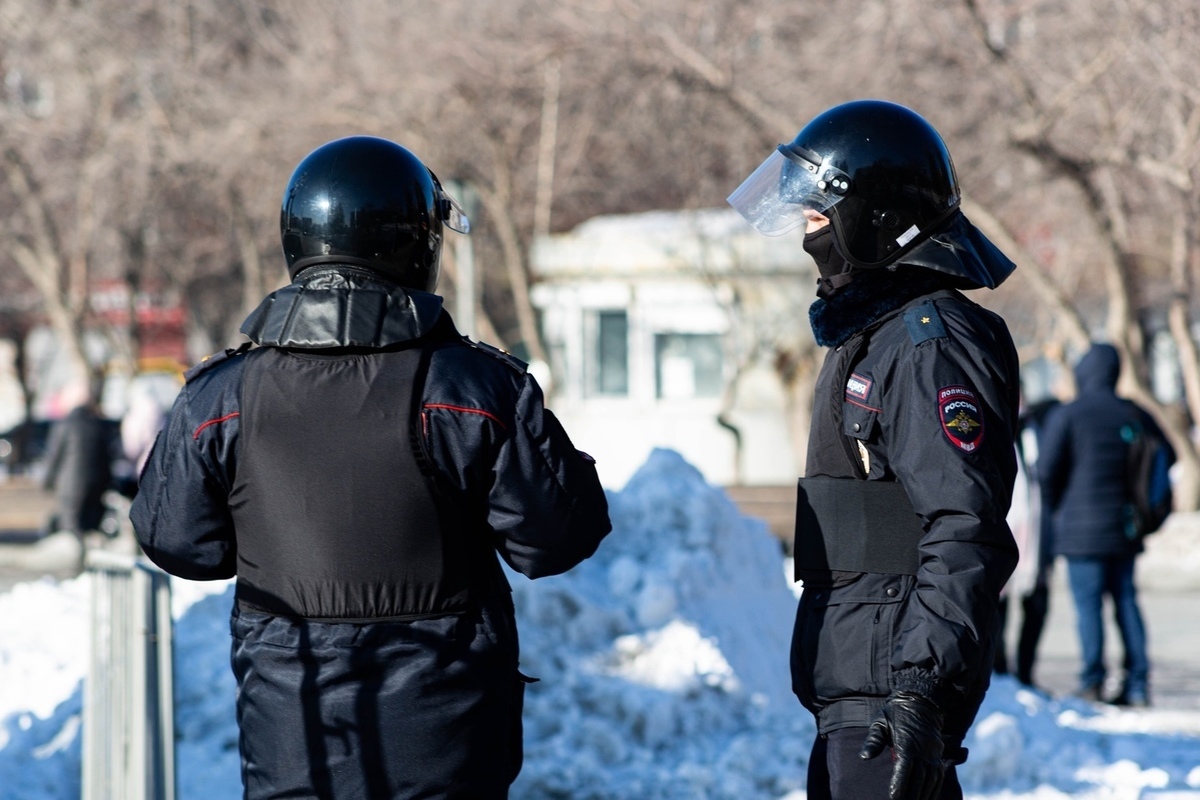 Сотрудники томской полиции заставляли девушек заниматься проституцией - МК  Томск