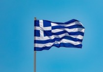 В Греции активисты устроили акцию протеста против захода корабля Организации Североатлантического договора в порт Пирей