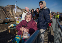 Жители европейских стран, поддержавших Киев и принявших уже более трех миллионов украинцев, узнали беженцев с необычной стороны