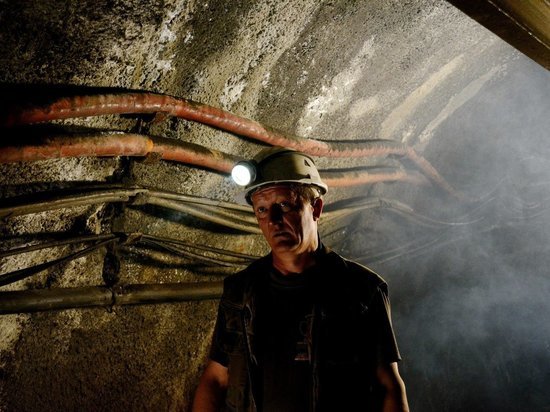 В Донецке под землей находятся 35 сотрудников шахты Засядько