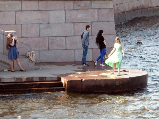 Как Петербург переживет возможное исключение РФ из Всемирной организации туризма