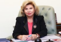 Ущемление прав русских людей по признаку национальности происходит по всему миру, масштабы русофобии столь беспрецедентны, что данное явление можно назвать неохолокостом, когда все нацелено на растаптывание культуры и человека