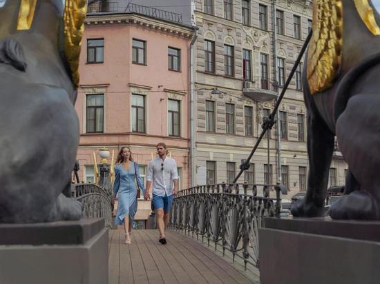 Петербург назвали лидером среди городов для поисков счастья