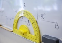 В некоторых регионах России учителя получили распоряжение приостановить проведение всероссийских проверочных работ (ВПР) в связи с переносом их на более поздний срок