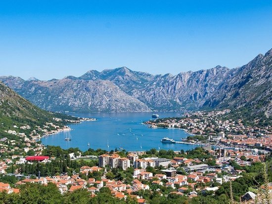 Черногория обновила условия летнего безвизового въезда для россиян