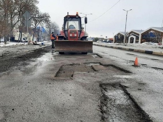 На этой неделе в Белгороде отремонтируют ямы и выбоины на 10 улицах
