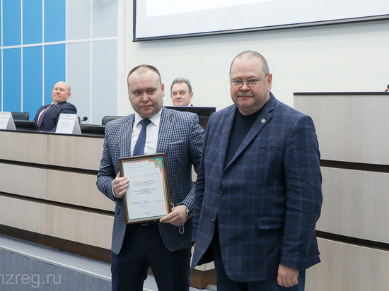 Губернатор поблагодарил пензенских врачей за тысячи спасенных жизней