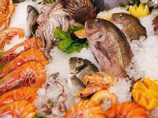 Незаконный груз рыбы и морепродуктов задержал Омский Россельхознадзор на границе с Казахстаном