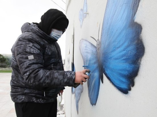 В Челябинске уличные художники выступили ZАРоссию