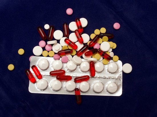 Стихийный спрос: глава алтайского минздрава объяснил, почему подорожали лекарства