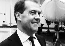 Российский политик, ныне заместитель председателя Совета безопасности России Дмитрий Медведев поделился своими мыслями по поводу Америки и ее политики