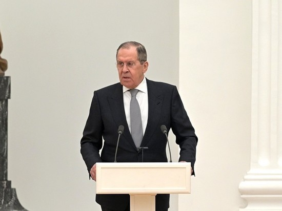 Лавров рассказал об интересе США к экс-биолабораториям СССР в Казахстане