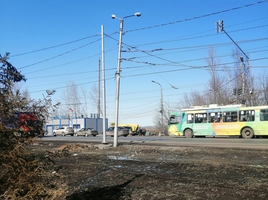 В Рязани установили новые светофоры на Дягилевском посту ДПС