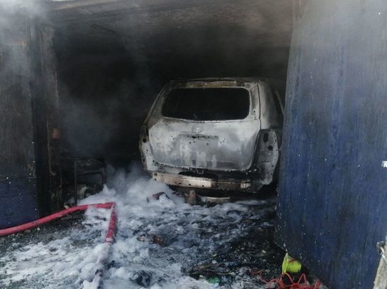 Взорвался газовый баллон: в Ноябрьске при пожаре в гараже обгорел мужчина
