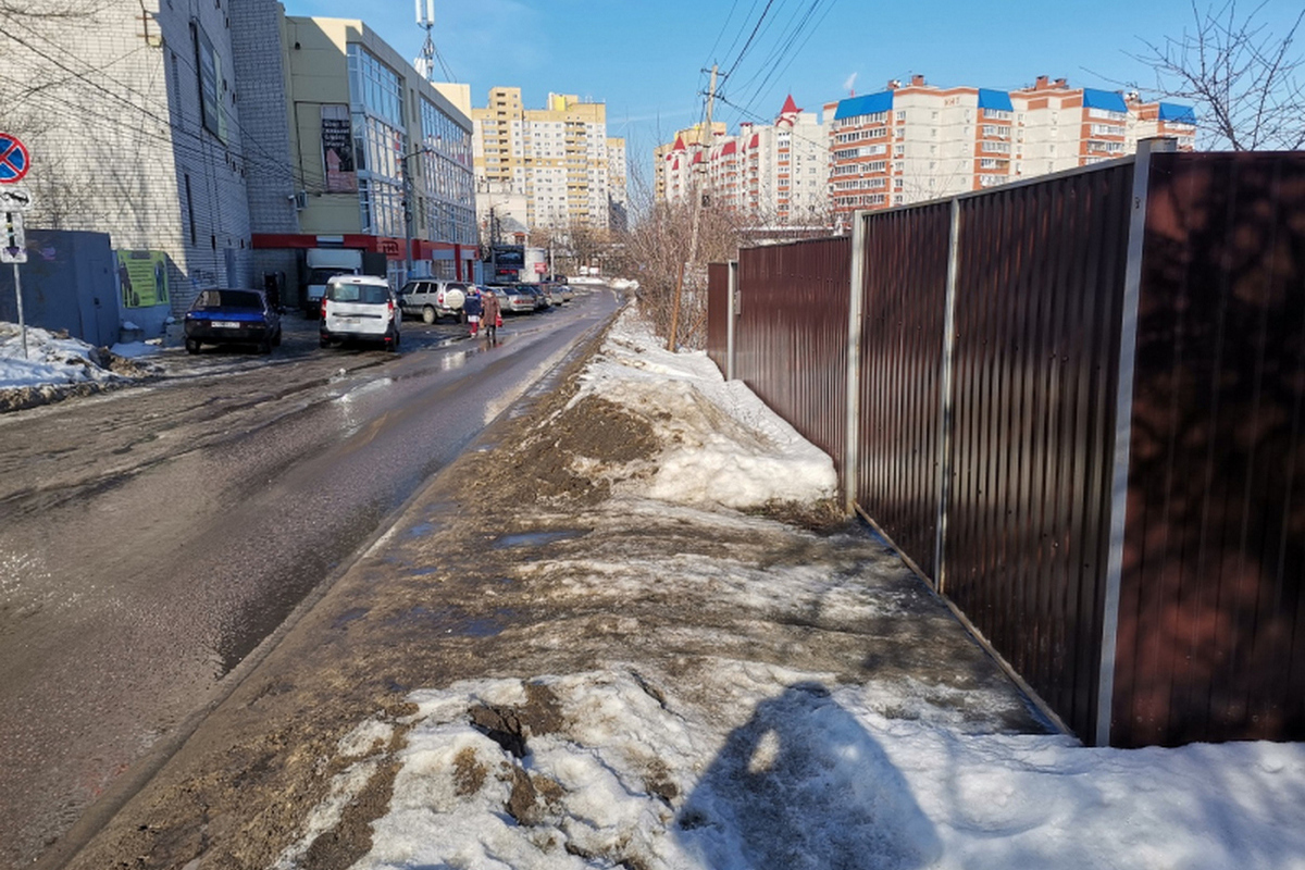 Активисты Народного фронта Воронежа добились возвращения одностороннего  движения в переулок Здоровья - МК Воронеж