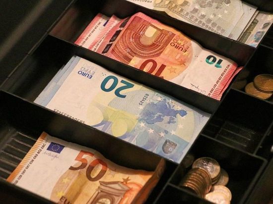 Western Union подтвердила прекращение денежных переводов в России с 24 марта