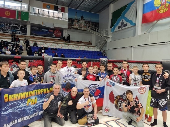 Бойцы из Хакасии завоевали 16 медалей на соревнованиях Сибири по ММА