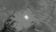 Минобороны показало видео высокоточной работы боеприпаса "Краснополь" по позициям ВСУ