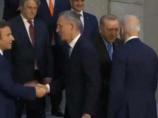 Эрдоган сообщил, что продолжит диалог с Путиным и Зеленским