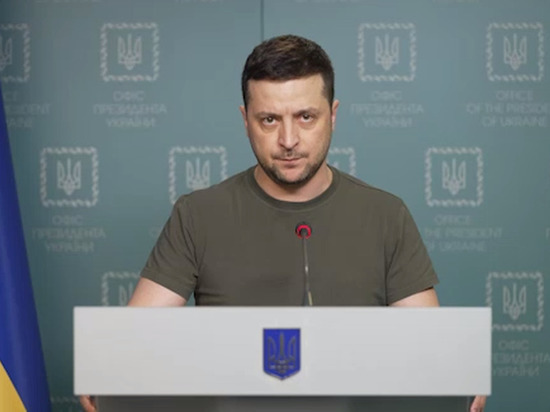 Зеленский просит Евросоюз не затягивать с решением о принятии Украины