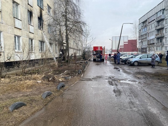Пожар в многоэтажке на Корсунова потушили за одиннадцать минут