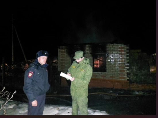 Под Саратовом в частном доме сгорела женщина