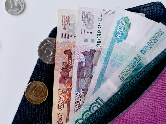 Калининградцы с 1 мая смогут подать заявления на детские пособия