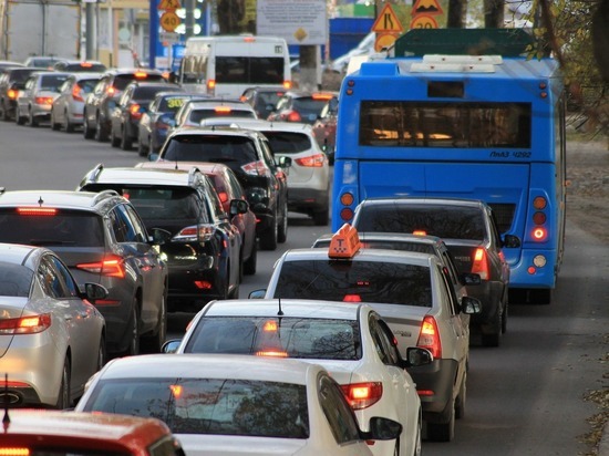 В Зеленоградске планируют решить вопрос с автомобильными пробками