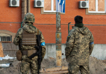 В Сети появились видеозаписи, на которых боевики украинских нацбатов с бесчеловечной жестокостью издеваются над российскими военнопленными