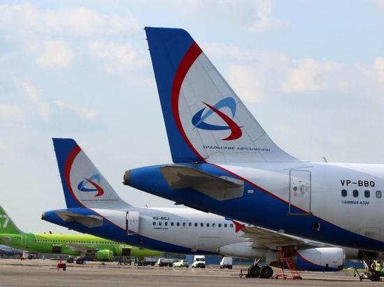 Ирландские лизинговые компании расторгли договоры с российскими авиаперевозчиками