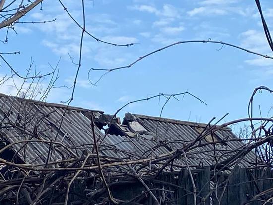 В Горловке снаряд попал в жилой дом и ранил женщину