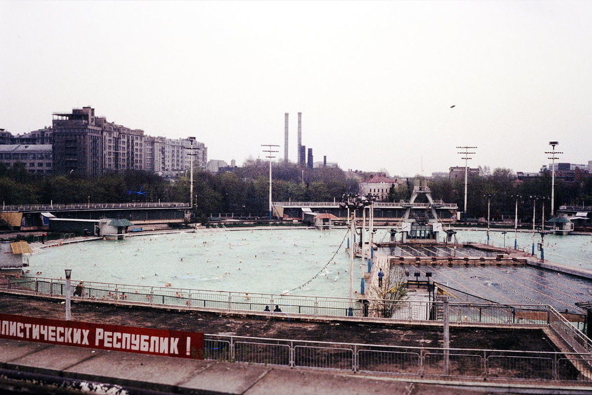 бассейн на месте храма христа спасителя в москве