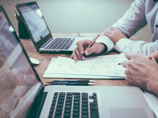 Правительство утвердило отсрочку от армии IT-специалистам до 27 лет с годовым стажем