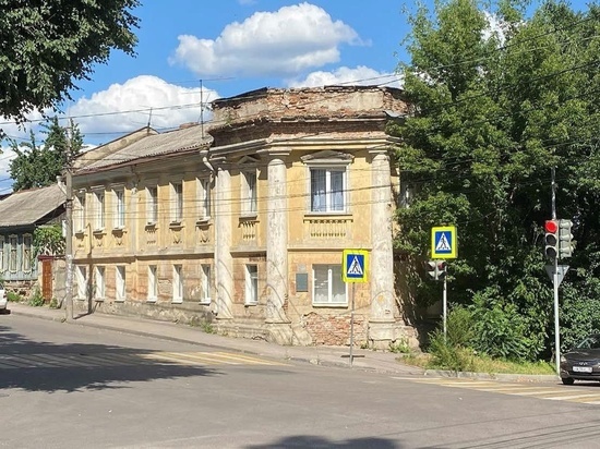 В Воронеже за разрушения в историческом доме оштрафуют УК