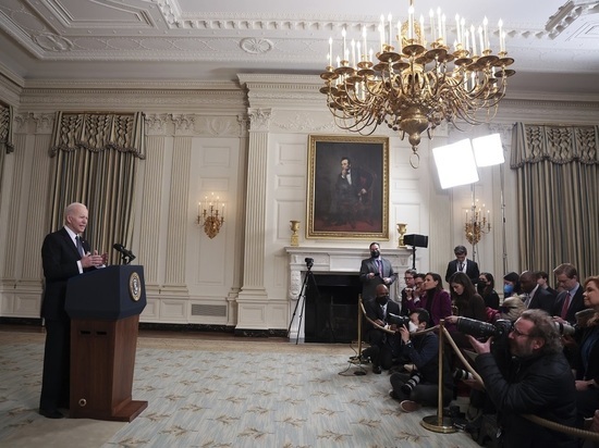 Байден прокомментировал решение РФ сократить активность на Украине: "Посмотрим"