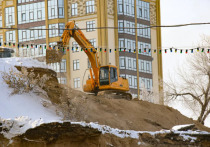 Владелец земельного участка на площади Сахарова Андрей Козлов заявил о заморозке проекта строительства жилищного комплекса на этой территории