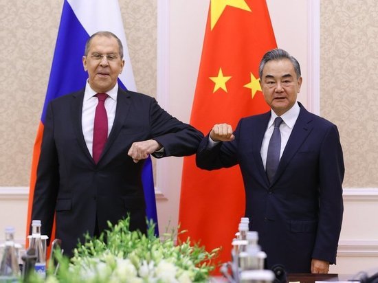 Лавров: Россия и Китай движутся к многополярному миропорядку